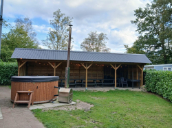 Terrassenbilder vom Selbstversorgerhaus 03317796 Gruppenhaus TROMPETZWAAN in D�nemark 7795 Diffelen f�r Jugendfreizeiten