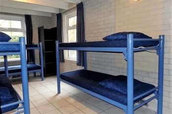 2. Schlafzimmer