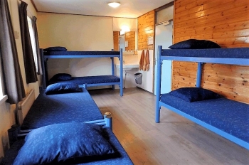 4. Schlafzimmer
