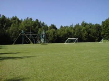 1. Sportplatz
