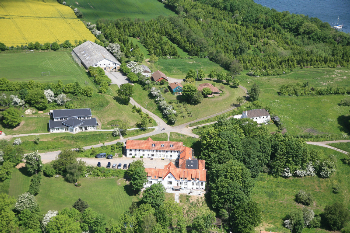 10. Gelände