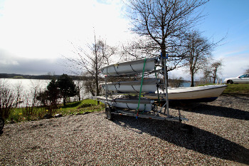 4. Sportplatz