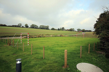 1. Sportplatz