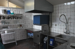 K&uuml;chenbilder von der Gruppenunterkunft 03453093 Vostrup Efterskole in Dänemark 6880 TARM, VOSTRUP f&uuml;r Familienfreizeiten