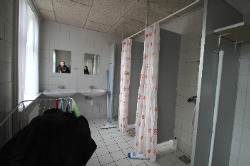 Sanit&auml;rbilder von der Gruppenunterkunft 03453093 Vostrup Efterskole in Dänemark 6880 TARM, VOSTRUP f&uuml;r Sommerfreizeiten