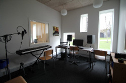 Bilder von besonderen R&auml;umen vom Ferienhaus f&uuml;r Gruppen 03453093 Vostrup Efterskole in Dänemark 6880 TARM, VOSTRUP f&uuml;r Kinderfreizeiten