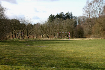 2. Sportplatz
