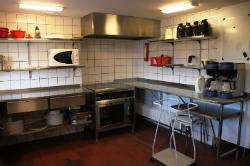 Küchenbilder von der Gruppenunterkunft 03453151 Gruppenhaus LYNGTOPPEN in DÃ¤nemark 7790 Thyholm für Familienfreizeiten