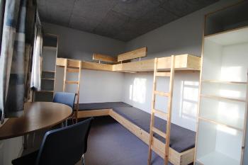 2. Schlafzimmer