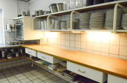Küchenbilder von der Gruppenunterkunft 03453160 Gruppenhaus KONGEBAKKEN in Dänemark 9870 Sindal für Familienfreizeiten