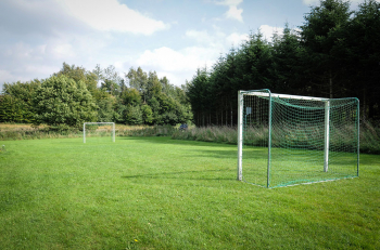 1. Sportplatz