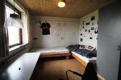 Schlafzimmerbilder vom Gruppenhaus 03453173 KONGEÅDALENS Efterskole in Dänemark 6660 Lintrup für Gruppenfreizeiten