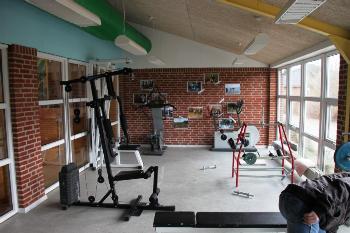 5. Sportplatz