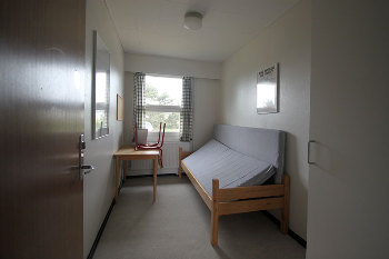 2. Schlafzimmer