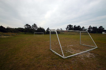 4. Sportplatz
