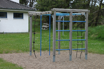 3. Spielplatz