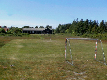 1. Sportplatz