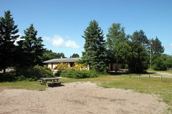 9. Gelände