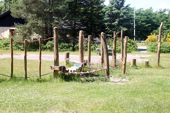 6. Spielplatz