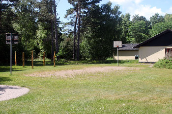 1. Sportplatz