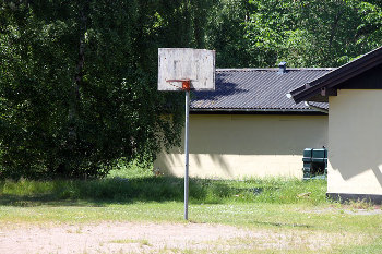 2. Sportplatz
