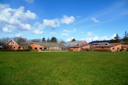 Weitere Aussenansichten vom Gruppenhaus 03453460 BJERGET EFTERSKOLE in Dänemark 7741 Froestrup f&uuml;r Gruppenreisen