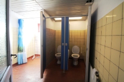 Sanit&auml;rbilder von der Gruppenunterkunft 03453460 BJERGET EFTERSKOLE in Dänemark 7741 Froestrup f&uuml;r Sommerfreizeiten