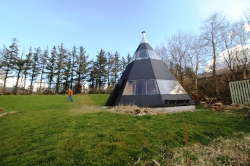Bilder von besonderen R&auml;umen vom Ferienhaus f&uuml;r Gruppen 03453460 BJERGET EFTERSKOLE in Dänemark 7741 Froestrup f&uuml;r Kinderfreizeiten