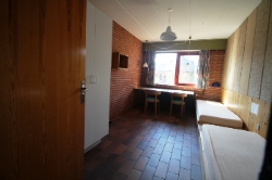 Schlafzimmerbilder vom Gruppenhaus 03453460 BJERGET EFTERSKOLE in Dänemark 7741 Froestrup f&uuml;r Gruppenfreizeiten