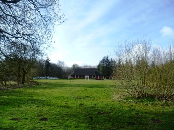 2. Sportplatz