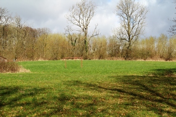1. Sportplatz