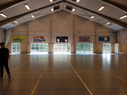 Bilder der Sporthalle vom Selbstversorgerhaus 03453708 FARSØ Efterskole in Dänemark 9640 Farsoe für Gruppenreisen