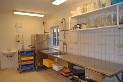 Küchenbilder von der Gruppenunterkunft 03453826 KLK-Gruppenhaus - KLITSTUEN in Dänemark 9492 Blokhus für Familienfreizeiten