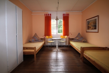 6. Schlafzimmer