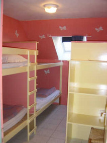 2. Schlafzimmer