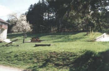 3. Sportplatz