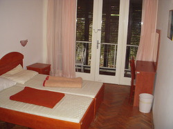 Schlafzimmerbilder vom Gruppenhaus 00380611 Gruppenmotel CRIKVENICA in D�nemark  Crikvenica f�r Gruppenfreizeiten
