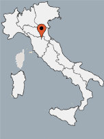 Aussenansicht vom Gruppenhaus 05395503 Gruppenhaus TENUTA FERRACCDI in Italien I-50032 Polcanto für Gruppenfreizeiten