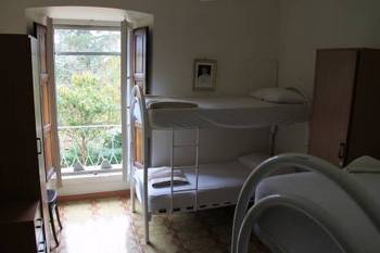2. Schlafzimmer