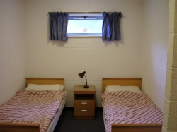 Schlafzimmerbilder vom Gruppenhaus 05445104 OUTDOOR EDUCATION Center in D�nemark GB (MK3) Bletchley f�r Gruppenfreizeiten