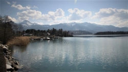 Bilder von Badem&ouml;glichkeiten vom Ferienhaus f&uuml;r Gruppen 07437005 Gruppenhaus FAAK AM SEE in Österreich 9583 Faak am See f&uuml;r Jugendfreizeiten