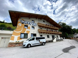 Weitere Aussenansichten vom Gruppenhaus 07437024 Gruppenhaus SONNEGG in Österreich A-5753 Saalbach-Hinterglemm f&uuml;r Gruppenreisen