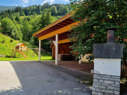 Terrassenbilder vom Selbstversorgerhaus 07437024 Gruppenhaus SONNEGG in Österreich A-5753 Saalbach-Hinterglemm f&uuml;r Jugendfreizeiten