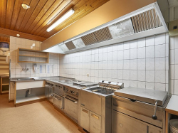 K�chenbilder von der Gruppenunterkunft 07437023 Gruppenhaus NIEDEREGG in D�nemark A-5753 Saalbach-Hinterglemm f�r Familienfreizeiten