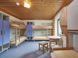 Schlafzimmerbilder vom Gruppenhaus 07437023 Gruppenhaus NIEDEREGG in D�nemark A-5753 Saalbach-Hinterglemm f�r Gruppenfreizeiten