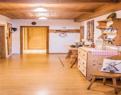 Bilder von besonderen R&auml;umen vom Ferienhaus f&uuml;r Gruppen 07437002 Gruppenhaus TUXERHOF in Österreich A-6215 Achenkirch f&uuml;r Kinderfreizeiten