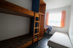 Schlafzimmerbilder vom Gruppenhaus 03453101 Venoeborg in DÃ¤nemark 7600 Struer für Gruppenfreizeiten