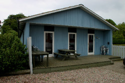 Aussenansicht vom Gruppenhaus 03453831 Lille Strandlyst in Dänemark DK-5953 Tranekaer f&uuml;r Gruppenfreizeiten