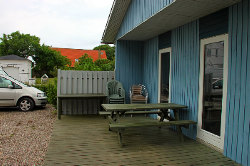 Terrassenbilder vom Selbstversorgerhaus 03453831 Lille Strandlyst in Dänemark DK-5953 Tranekaer f&uuml;r Jugendfreizeiten