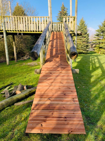 1. Spielplatz